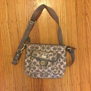 Vintage Coach Crossbody bag